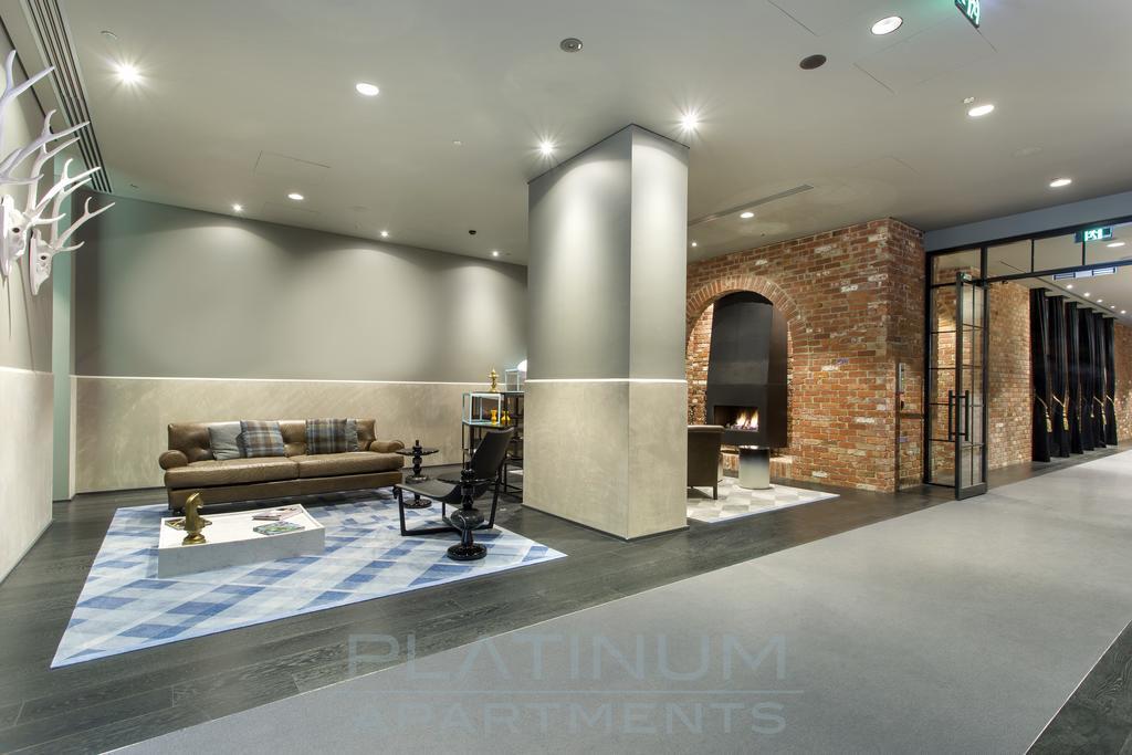 Platinum Apartments On Southbank Melbourne Room photo