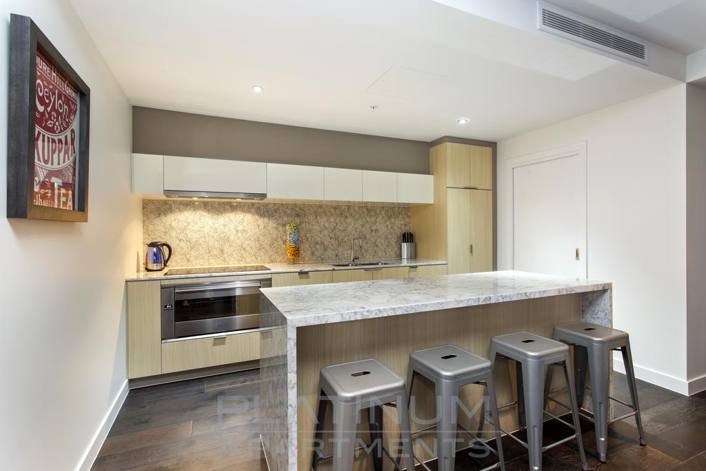 Platinum Apartments On Southbank Melbourne Room photo