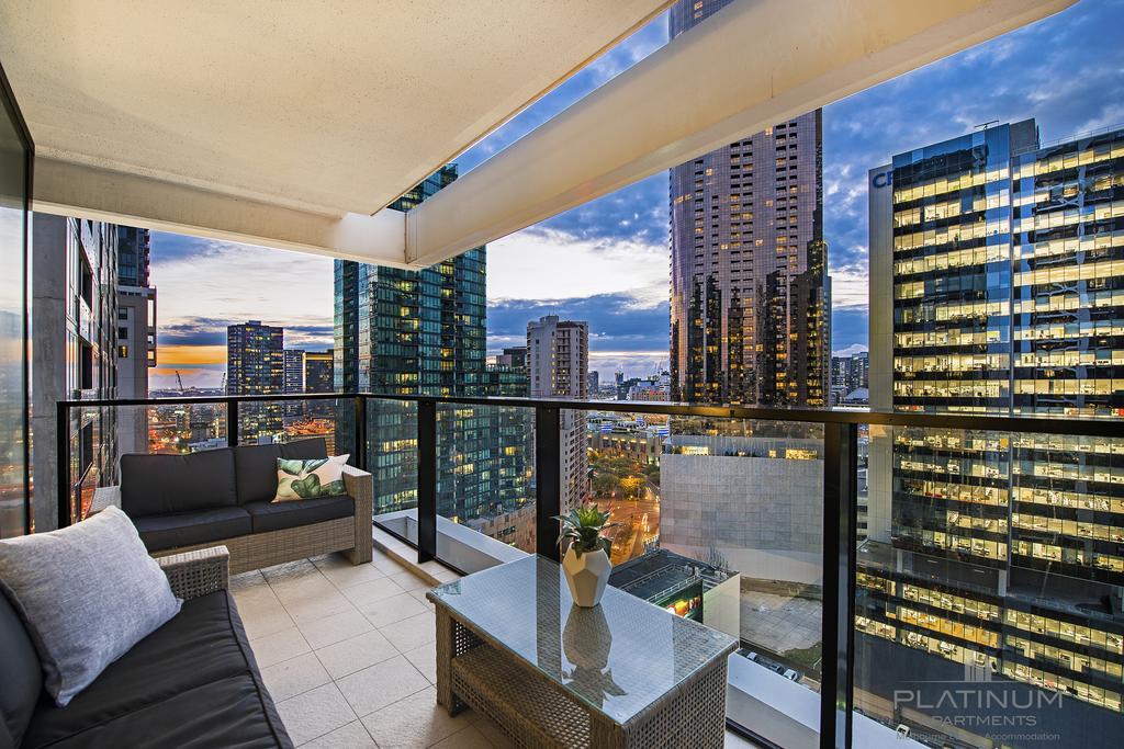 Platinum Apartments On Southbank Melbourne Exterior photo