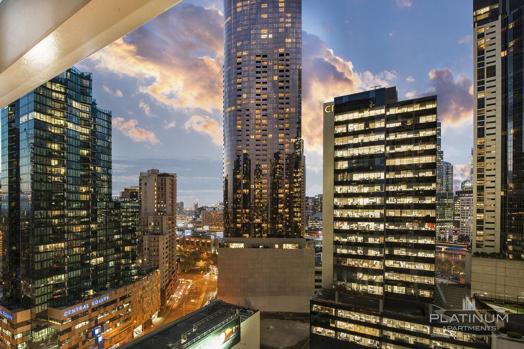 Platinum Apartments On Southbank Melbourne Exterior photo