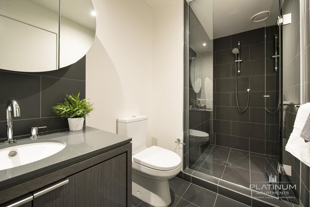 Platinum Apartments On Southbank Melbourne Exterior photo