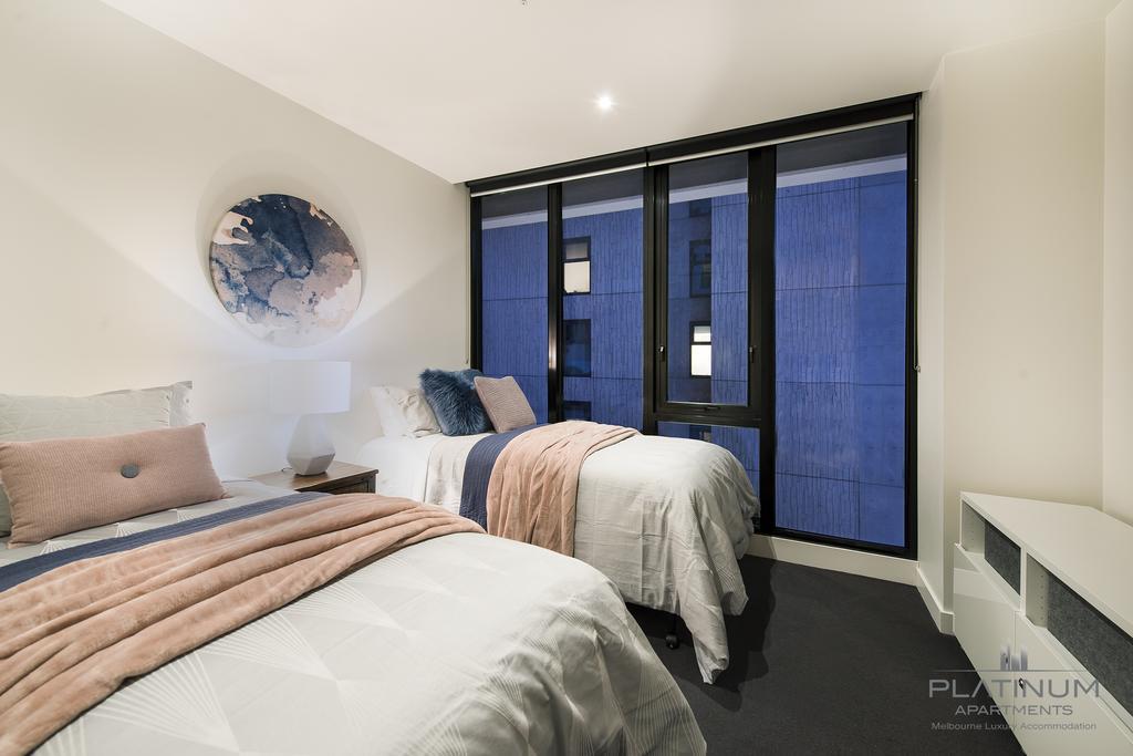 Platinum Apartments On Southbank Melbourne Exterior photo