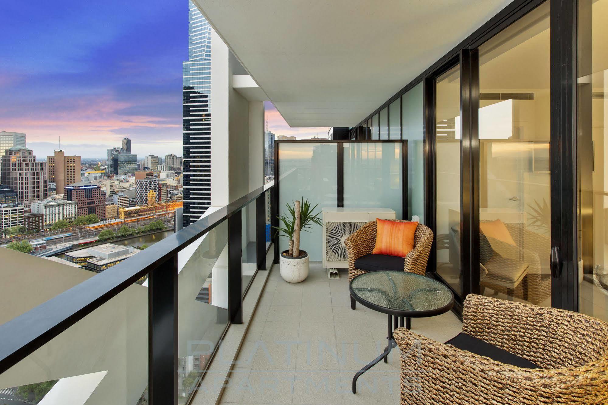 Platinum Apartments On Southbank Melbourne Exterior photo